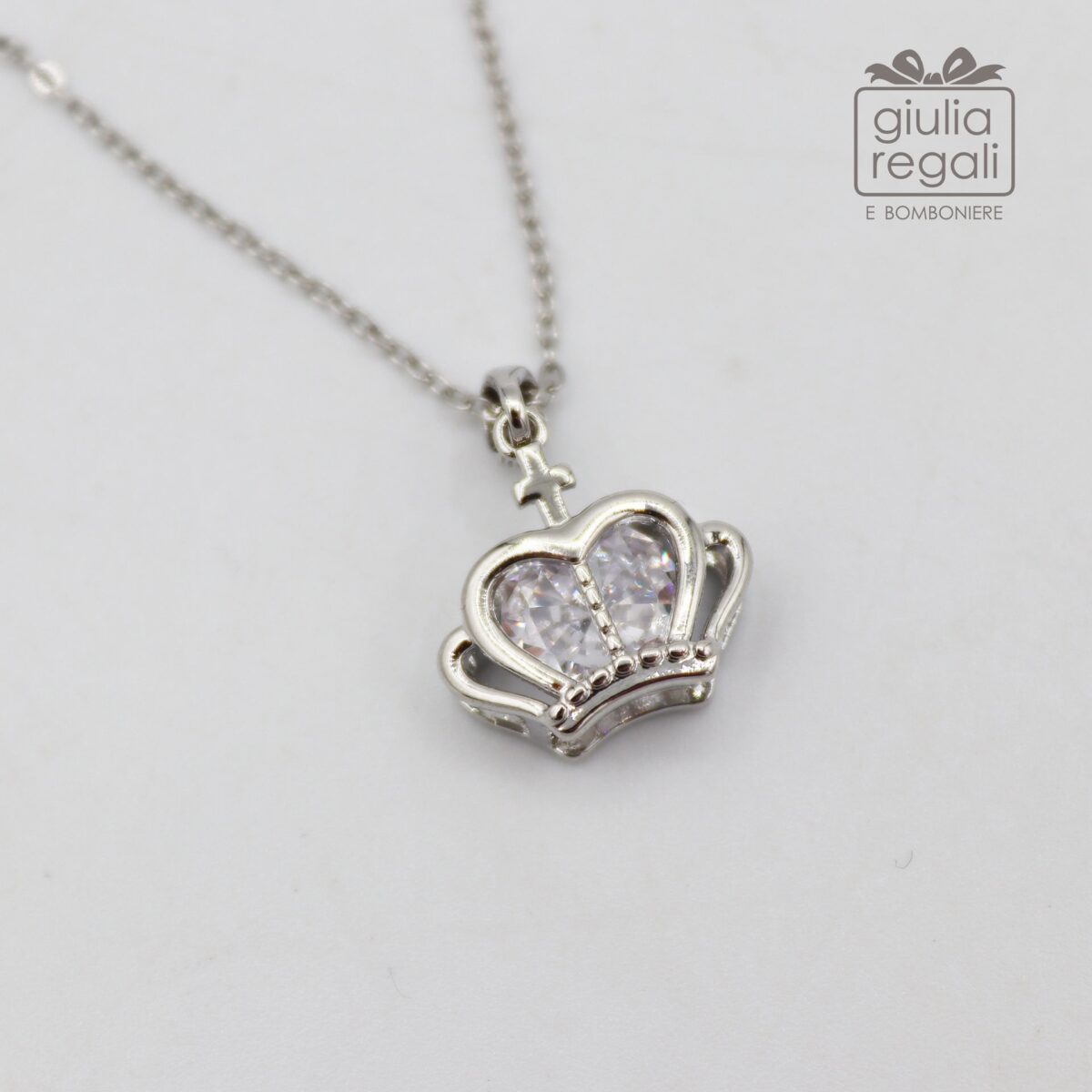 Collana ciondolo Corona con croce color argento