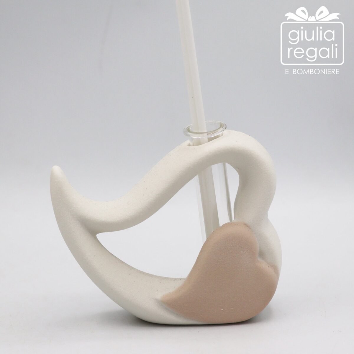 Profumatore in ceramica bianca a forma di cuore