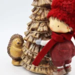 Bimbo con Albero Natale luce led e riccio 18x12 cm - immagine 4