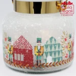 Lanterna con manico e LED Schiaccianoci 12h - immagine 3