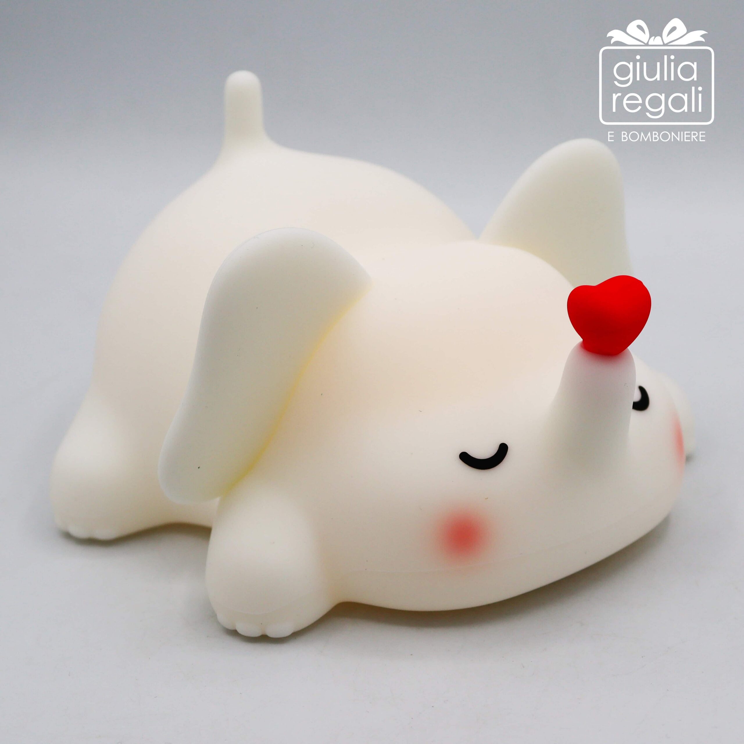Lampada LED elefante in silicone con cuoricino - luce multicolore - 01 Lampada LED elefante in silicone con cuoricino - luce multicolore