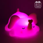 Lampada LED elefante in silicone con cuoricino - luce multicolore - immagine 4