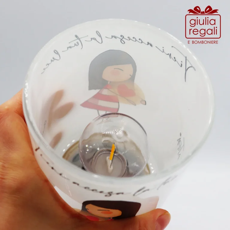 Lampada La Tipa in vetro con illustrazione bambina e cuore luminoso - h 14 cm