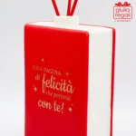Libro profumatore rosso con scritta dorata - immagine 2