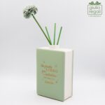 Libro profumatore verde con scritta dorata