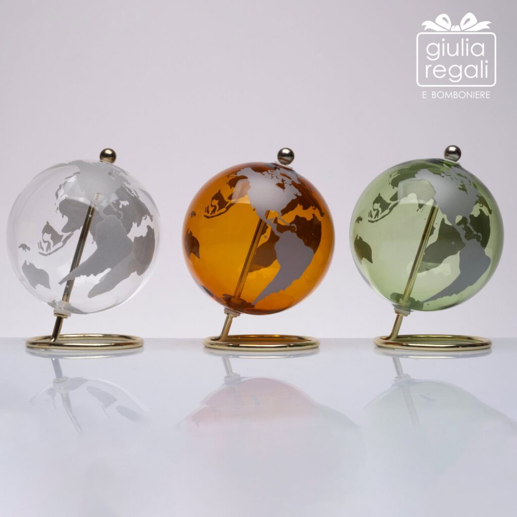 Mappamondo vetro 10 cm - 3 colori assortiti Amici di Cuorematto
