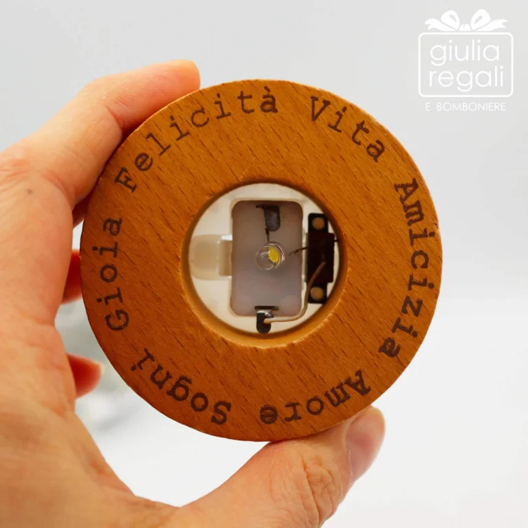 Lampada mappamondo in vetro con base in legno - luce LED a batterie