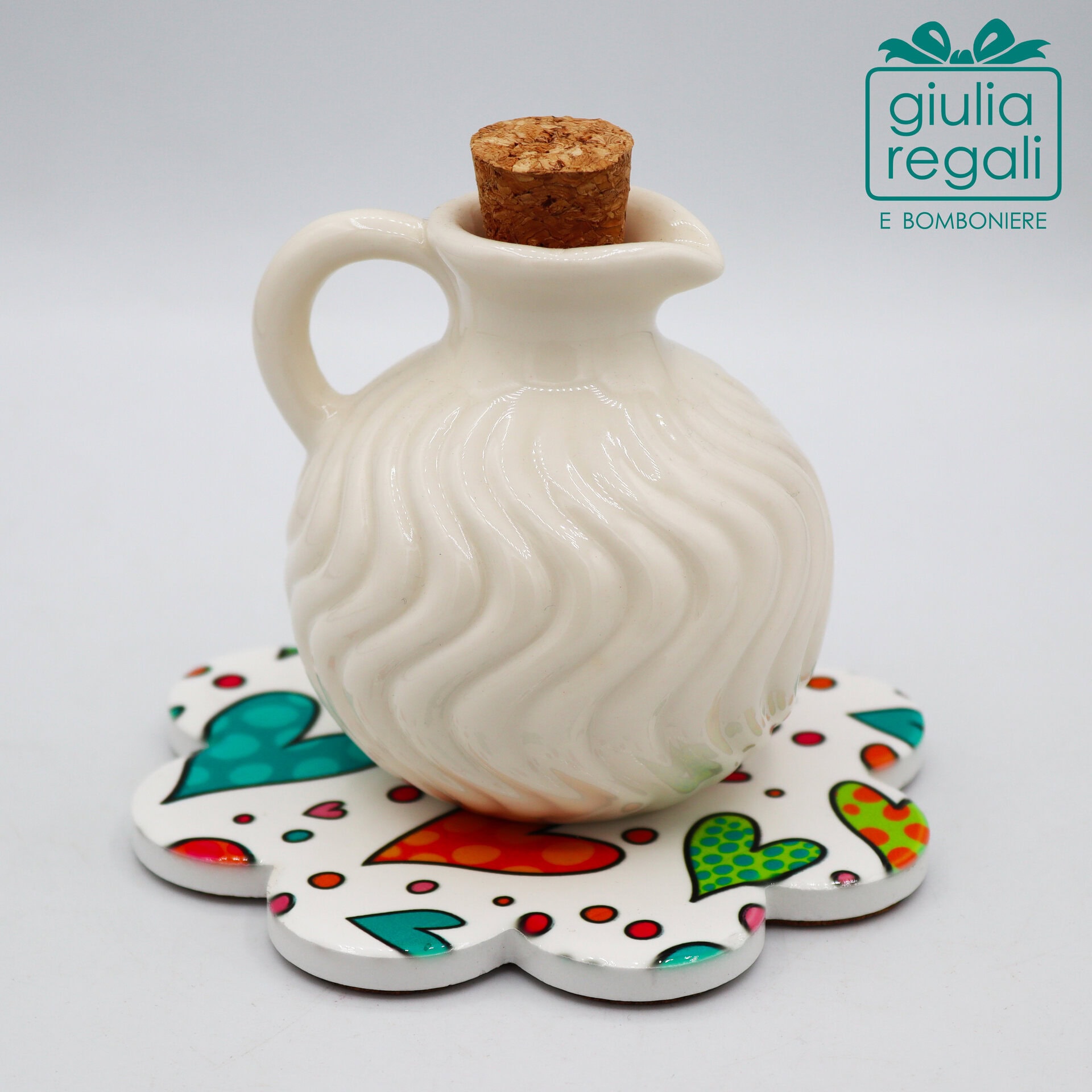 Oliera in ceramica con sottopiatto cuori Cuorematto - 01 Oliera in ceramica con sottopiatto cuori Cuorematto