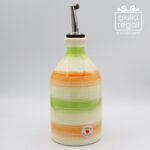 Oliera in ceramica decorata con tappo versatore