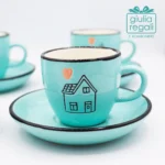 Set 4 tazzine con piattino in ceramica acqua marina - Decoro casetta con cuore