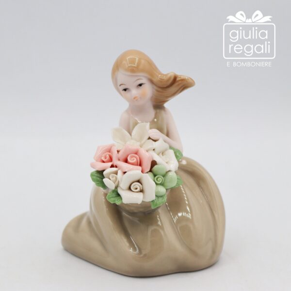Statuina Dama Seduta in Porcellana con Bouquet - Figura Decorativa