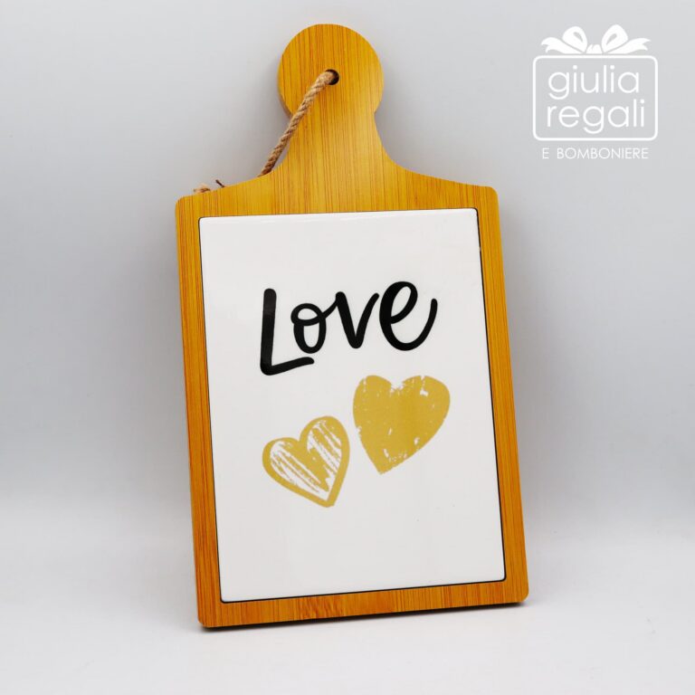 Tagliere decorativo in legno con piastrella Love