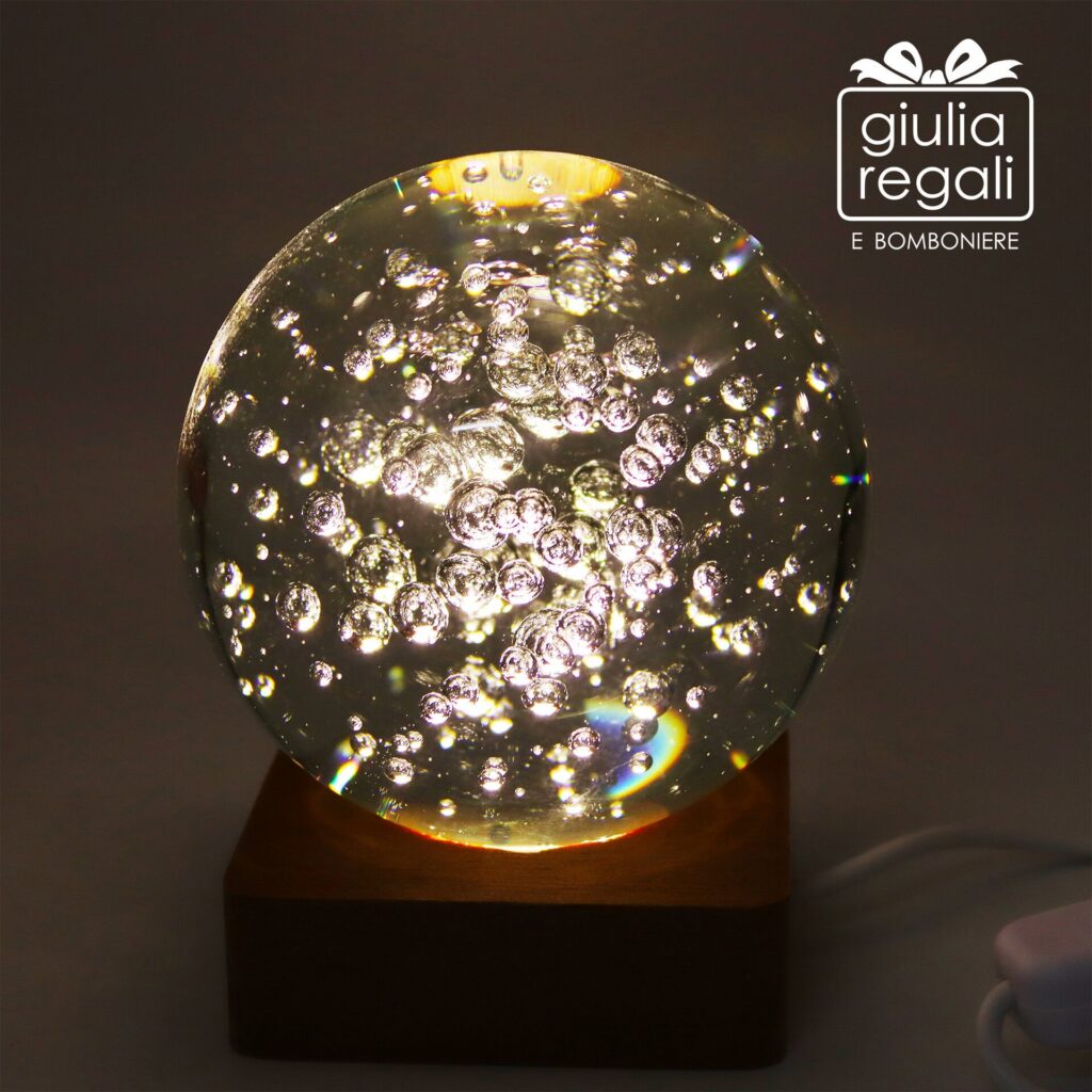 Sfera luminosa in cristallo con bolle e base LED