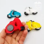 Calamita vespa in 4 colori assortiti