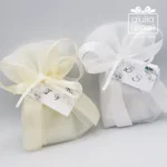 Sacchettino in tulle bianco e avorio