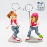 Statuina ragazza hip hop con clip